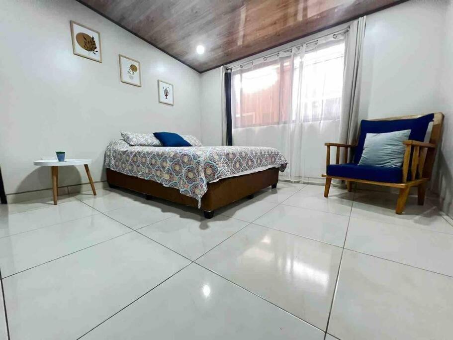 Апартаменти Departamento H Gonzalez 2 Алахуела Екстер'єр фото